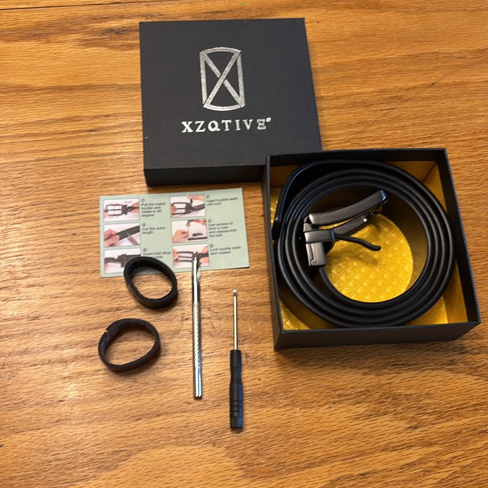 XZQATIVE Black men’s belt with replaceable hardware - Picture 3 of 5